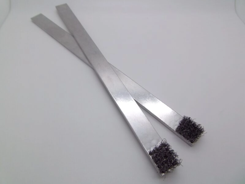 GRIPPER CLEANING BRUSH